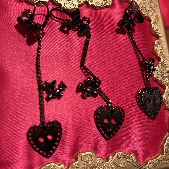 Betsy Johnson Heart Bird dangle pierced Earrings - Picture 6 of 8